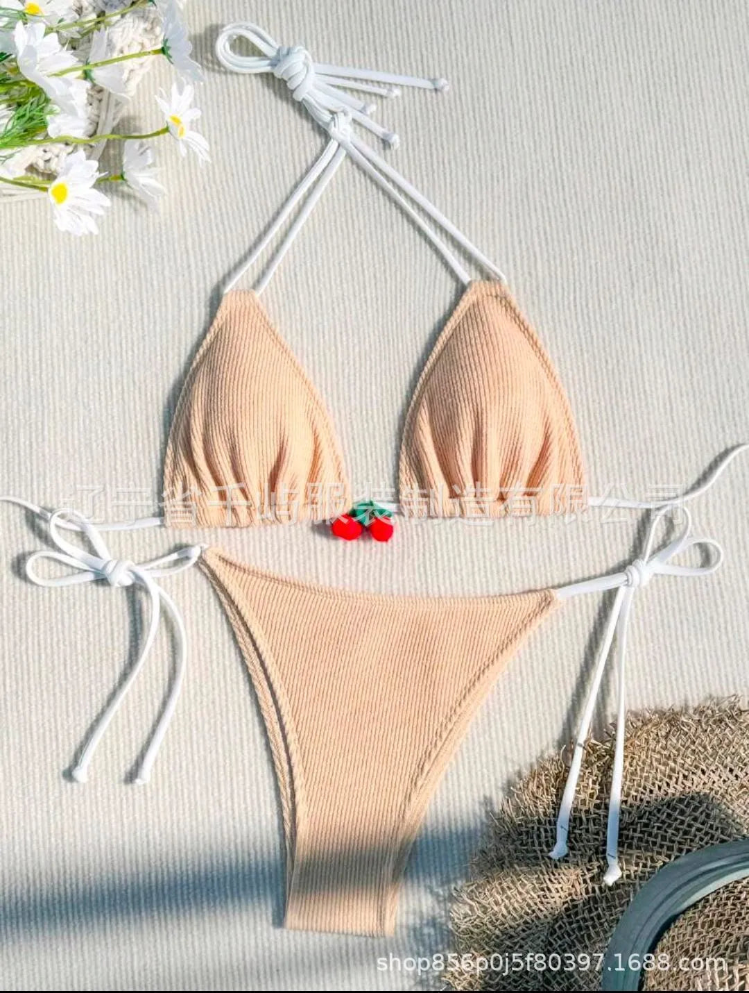 Sexy backless bikini swimsuit in solid colours with quick-drying fabric for beach holidays