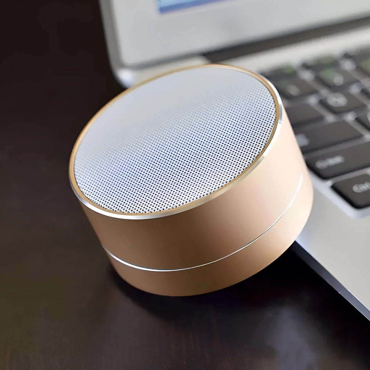 Mini Bluetooth speaker Φ71*47mm, 3W output, 40mm dual magnetic driver, available in Black, Blue, Pink, Silver.