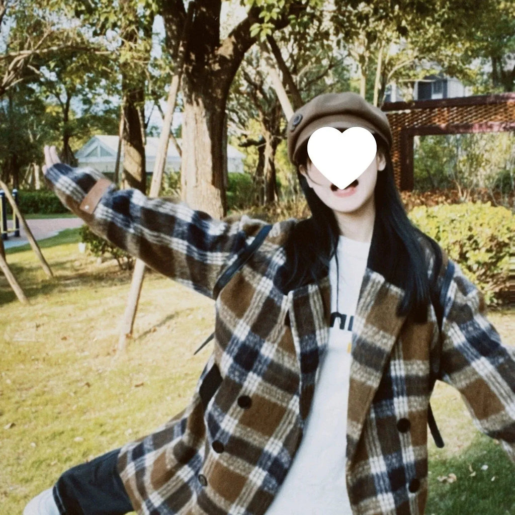 Women's Korean-style plaid coffee woolen overcoat with short straight fit and half sleeves