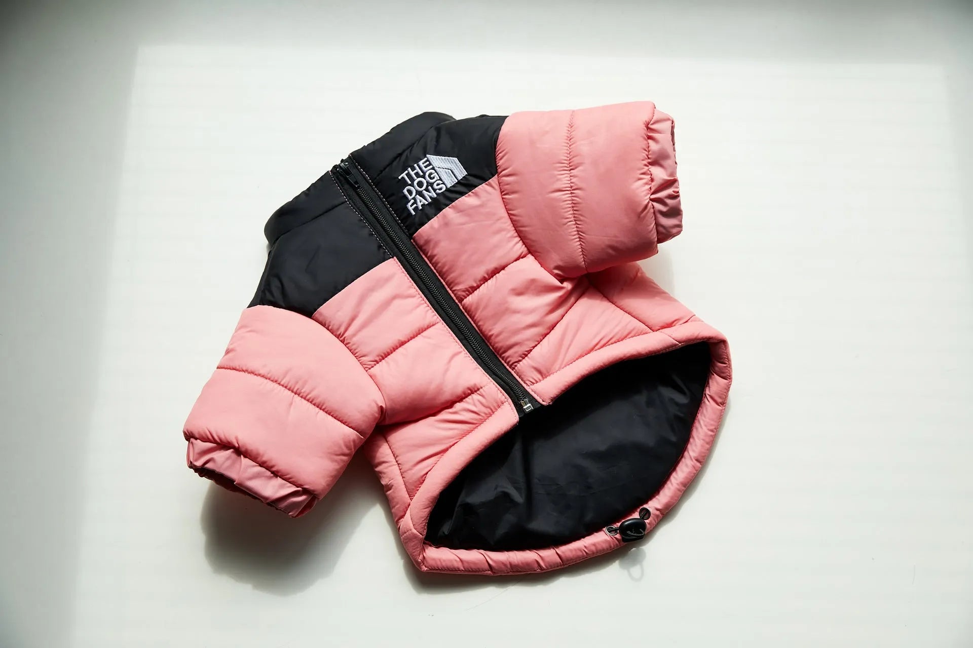 Windproof rainproof dog winter warm cotton-padded coat in polyester, sizes S to 5XL, multiple colours