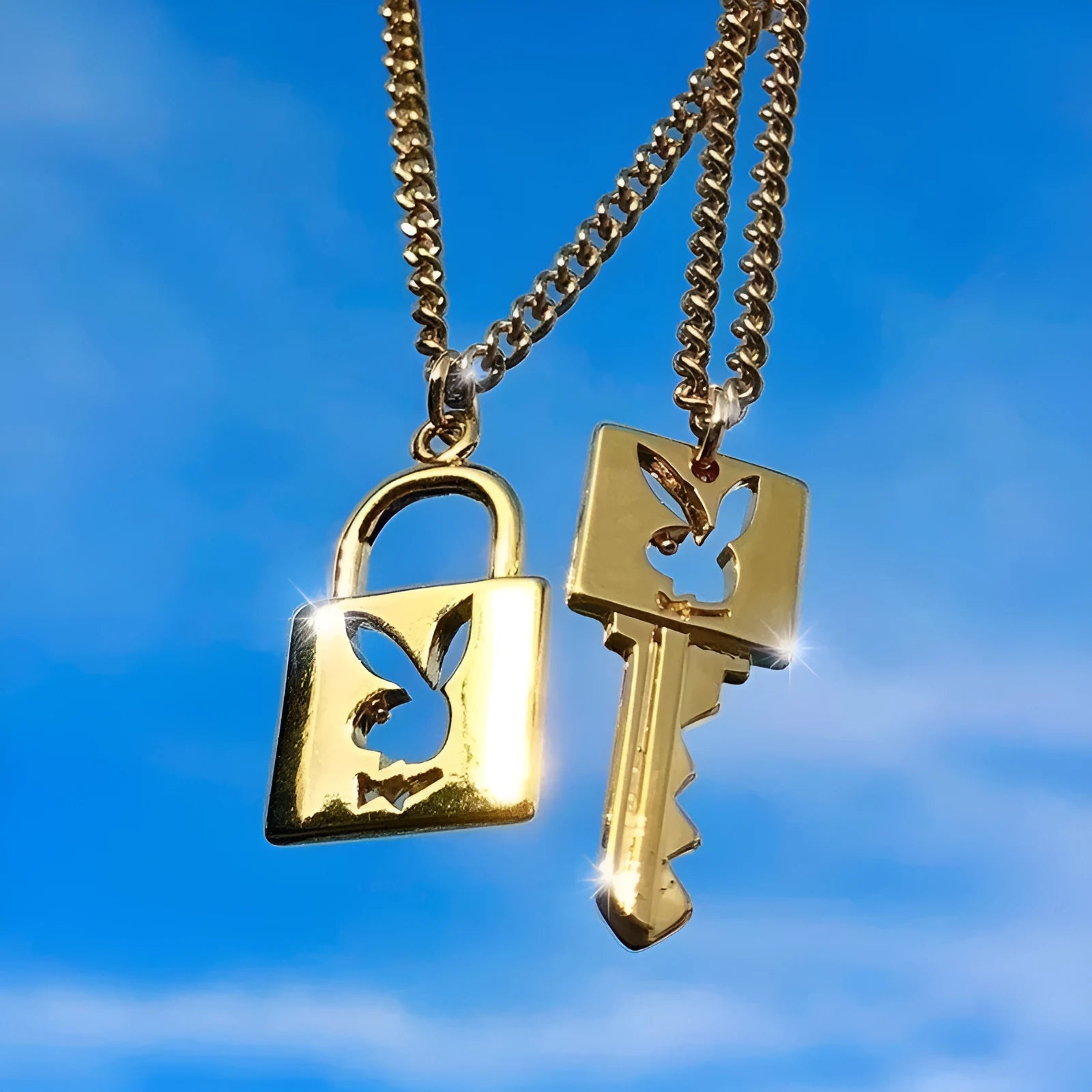 Harajuku shiny alloy rabbit head key lock necklace pendant with electroplated finish and key lock colour option