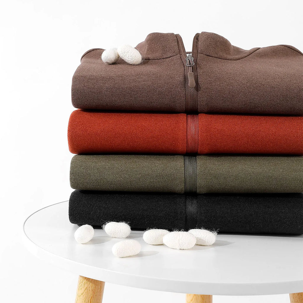 Men's stand collar half zip pullover sweater in solid colour with dimensional patch pocket on front