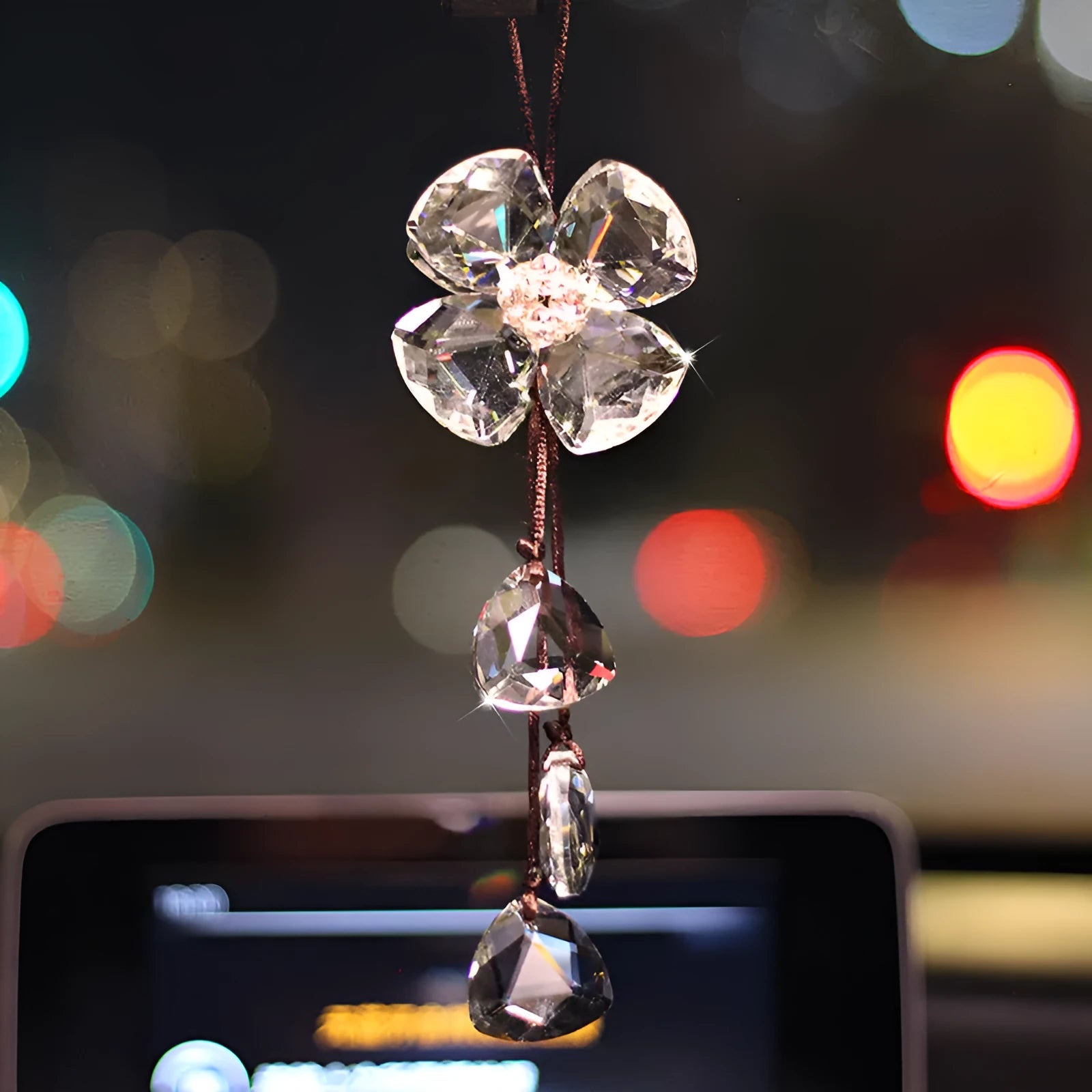 Crystal four leaf grass pendant for car interior decoration measuring approximately 20cm