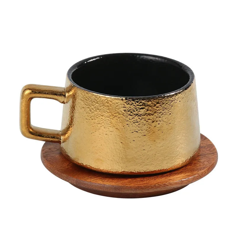 Gold-plated gift box and tumbler coffee cup set with 250ml capacity for office gifting.