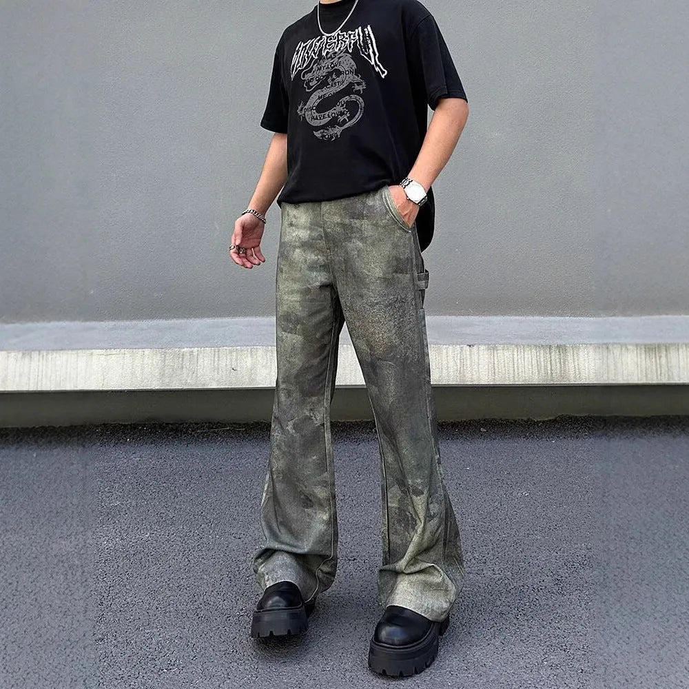 Men's straight-leg jeans with a retro digital camouflage pattern in a picture colour.