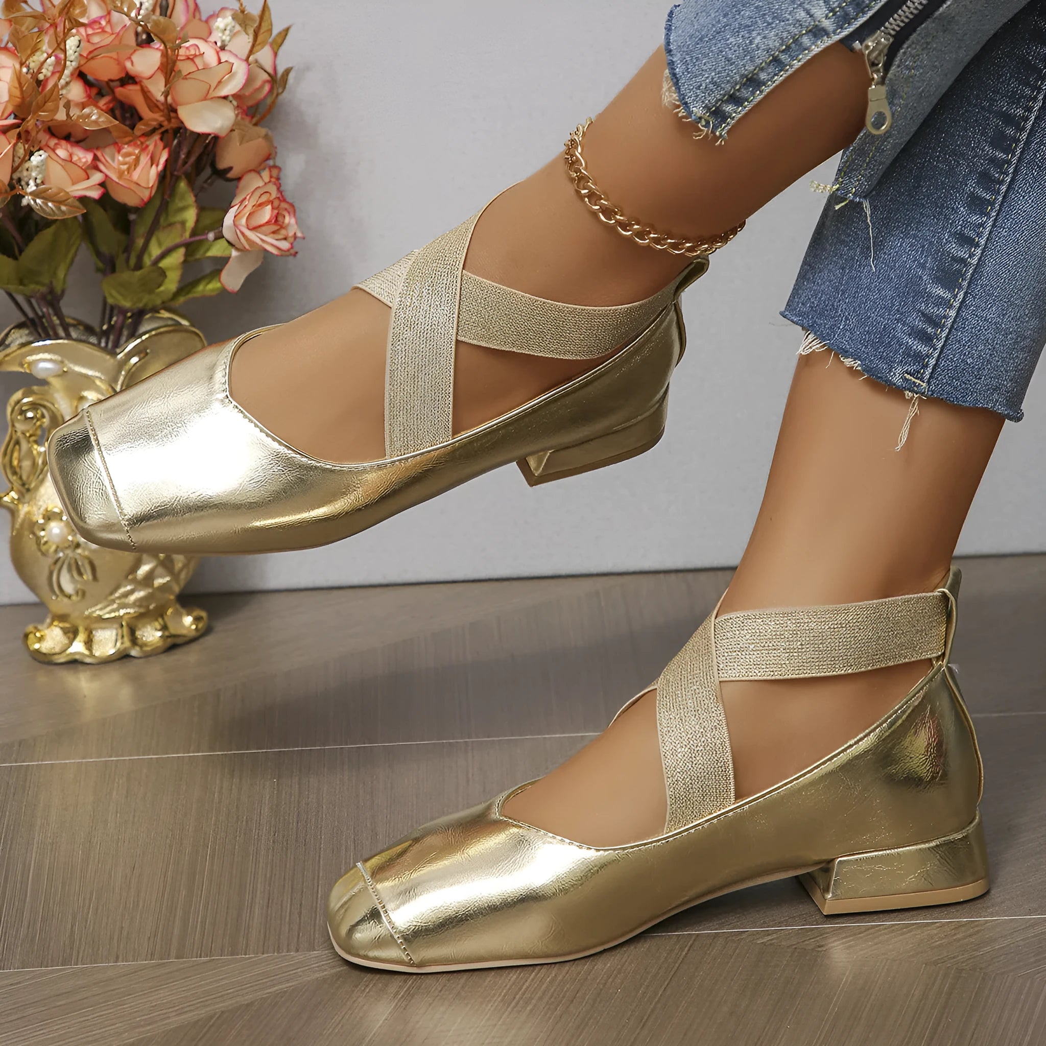 Square toe low heel slip-on pump in metallic colour with rubber sole
