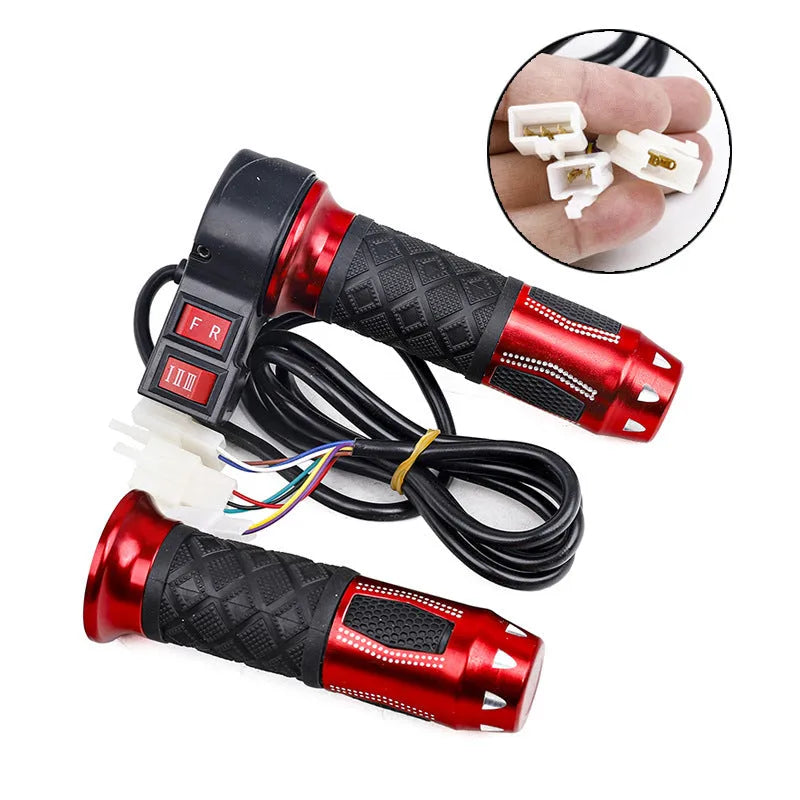 Three-wheel electric vehicle accelerator handle with three-speed rotating mechanism and optional horn button