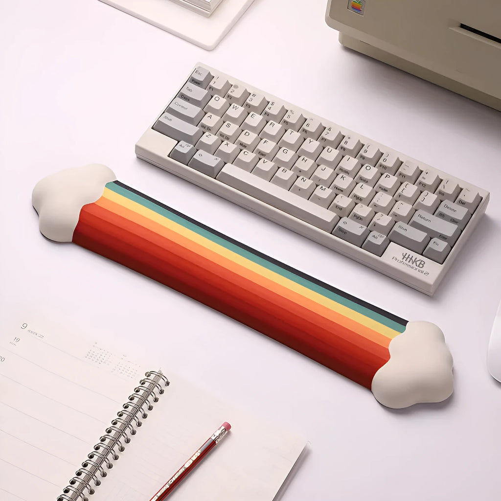 Silica gel wrist rest mouse pad and keyboard support set with cloud pattern in silicone material