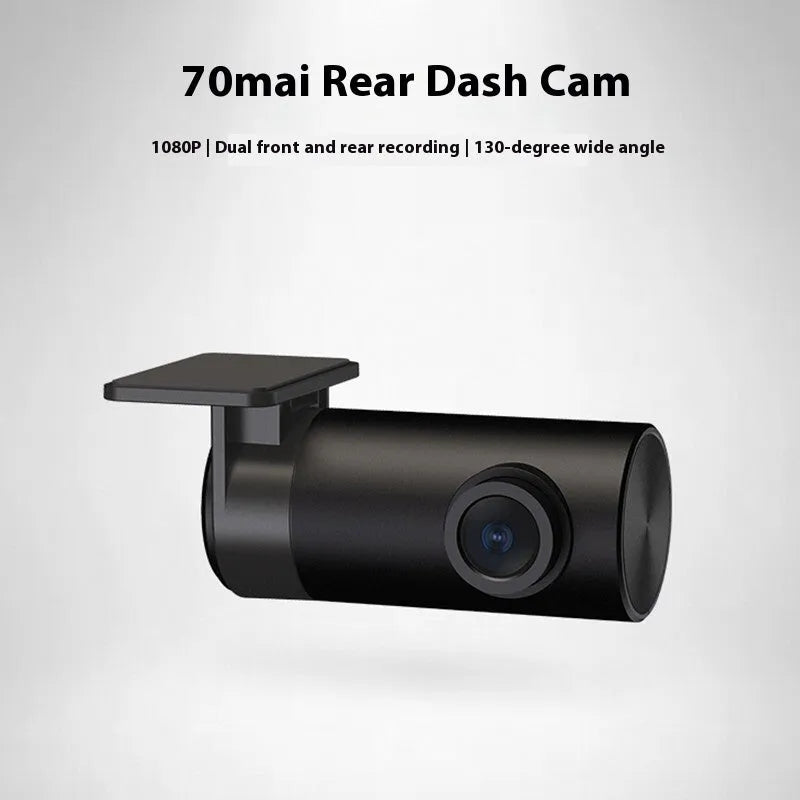Midrive RC09 70 metre rear recording camera with compact plastic housing and mounting accessories