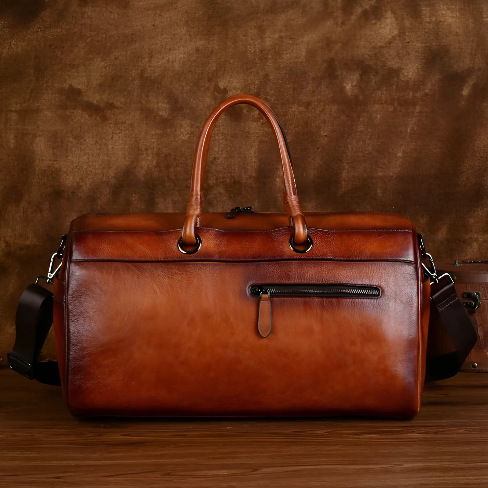 Handmade retro leather bag in vintage brown with 20L capacity and genuine leather construction