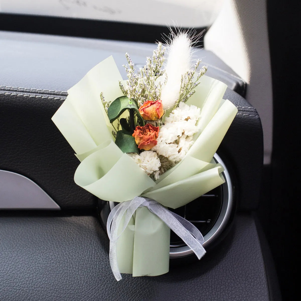 Handmade dried flower car vent perfume with scented inserts in various colours
