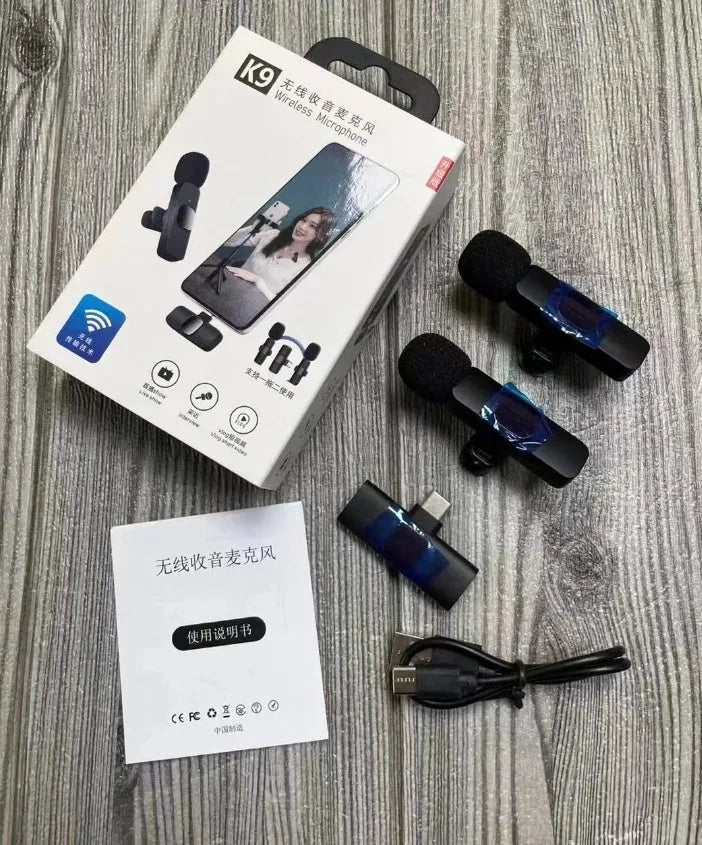 Wireless collar clip microphone for outdoor video recording with multiple interface connection options
