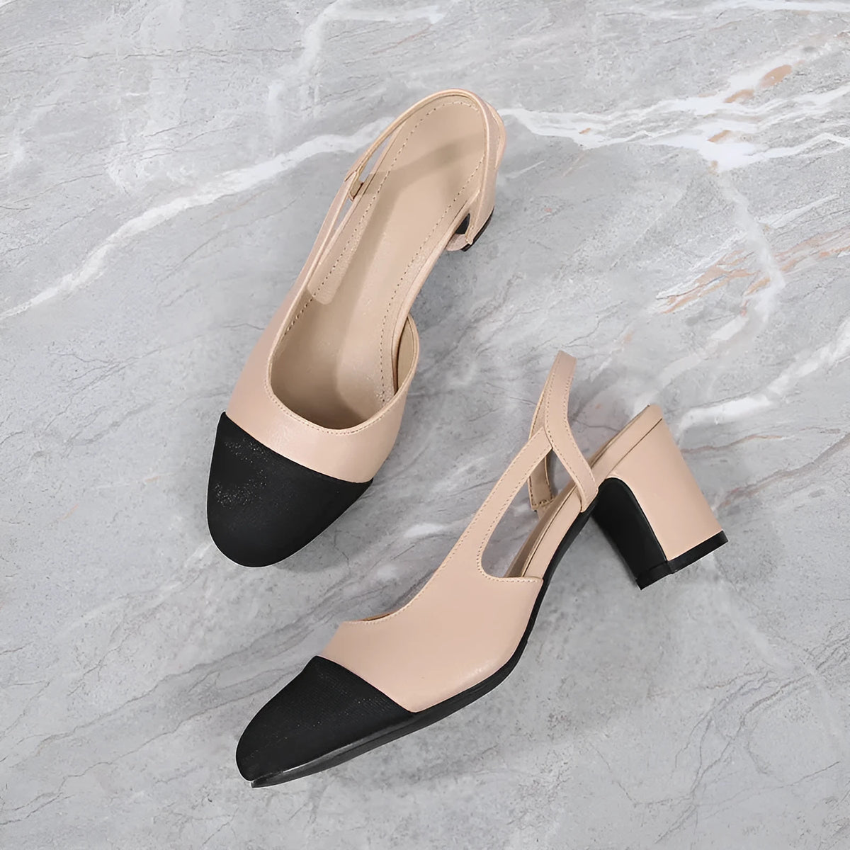 Hollow colour matching flat heel sandals with 6cm heel, low top upper, and rubber sole in apricot, white, or black