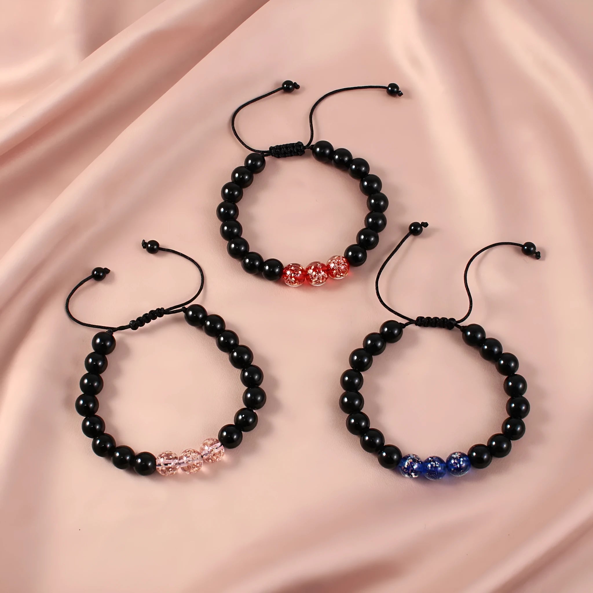 Adjustable luminous glass bead bracelet in geometry shape with coloured glaze finish