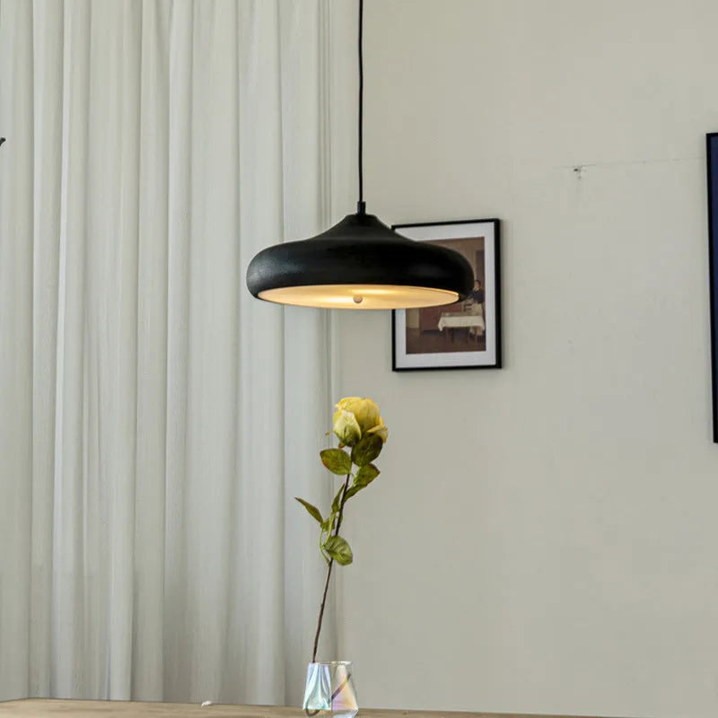 Retro American style iron chandelier in antique black – 30cm diameter ceiling light for restaurant dining room