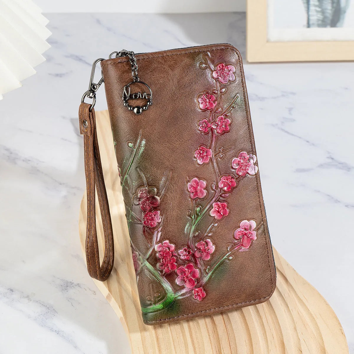 Embossed floral pattern Chinese style handbag with zipper closure in PU leather