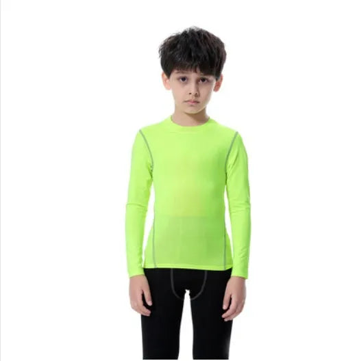 Children's sportswear set with polyester spandex athletic clothing in black and green colours