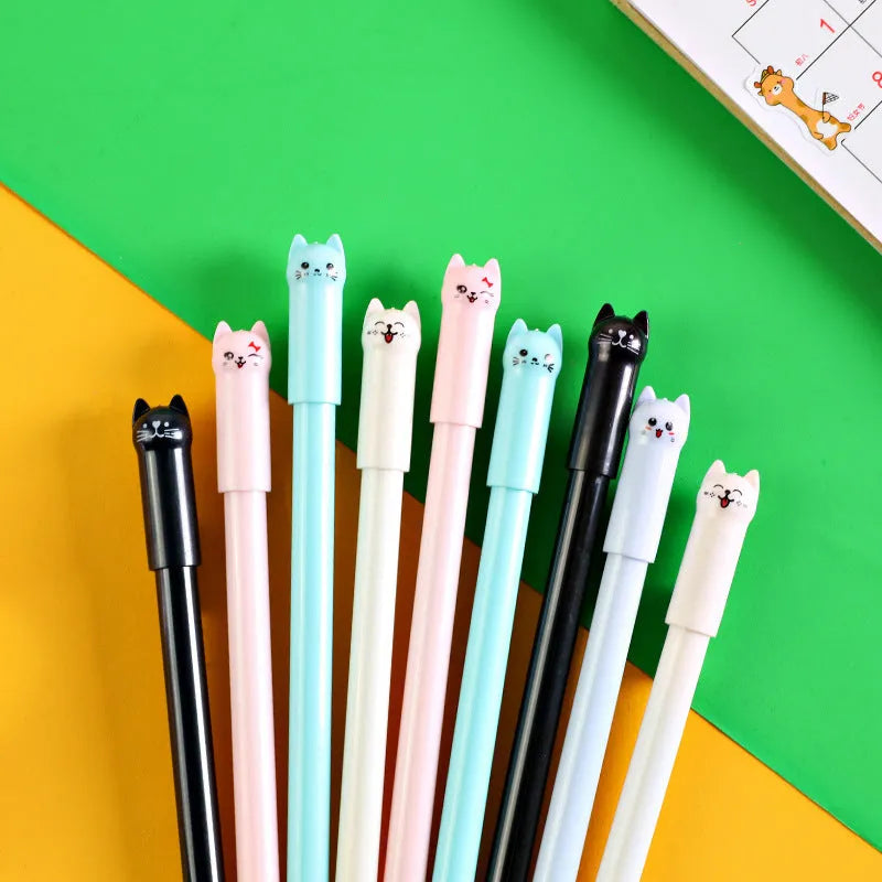 Plastic gel pen with a swinging pendulum cat charm, shown with a 0.5mm tip and available in multiple ink colours.
