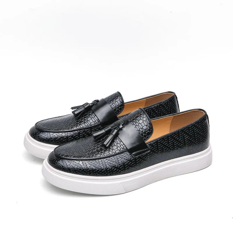 Men's black casual shoes with fringed detailing on artificial PU leather uppers