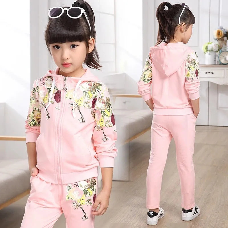 Children's hooded pants suit clothing set in pink, red, or yellow colours for spring and autumn