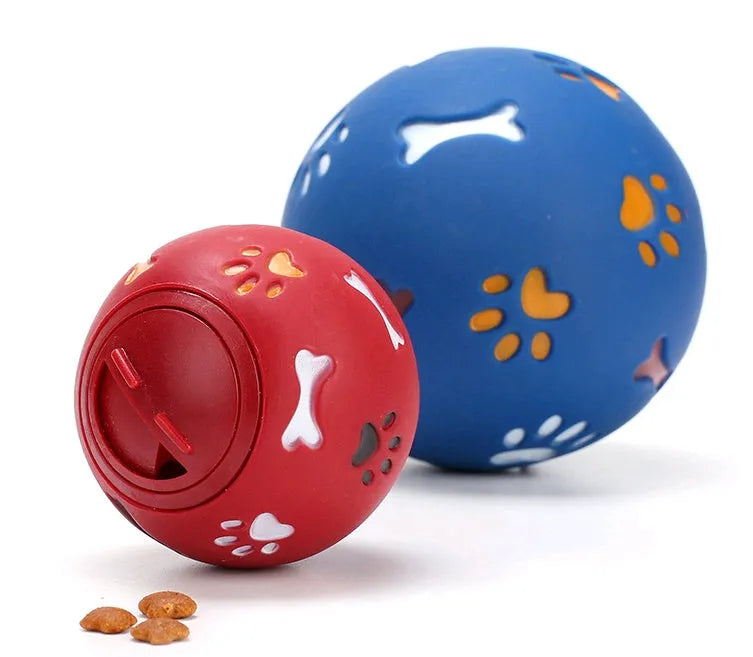 Pet puzzle ball for dogs with skeleton and footprint patterns, blue or red, 7.5cm and 11cm sizes