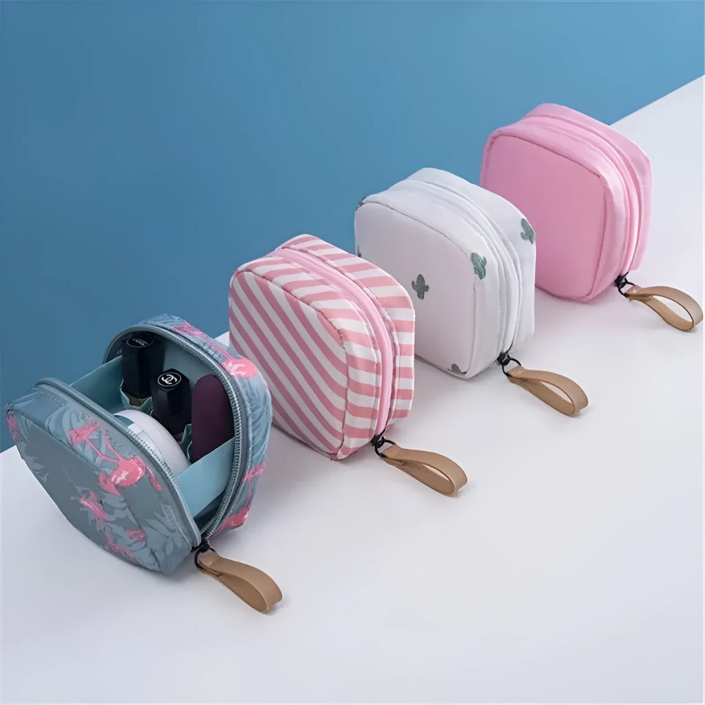 Cube-shaped cotton makeup storage bag in blue, pink, white, and white-pink colour options.