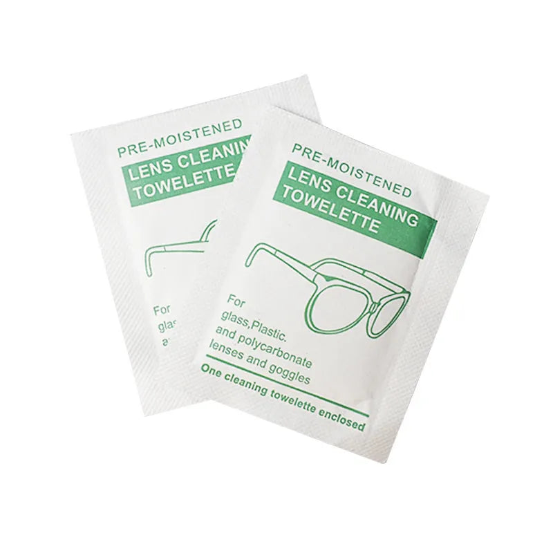 Pack of 100 individually sealed quick-drying anti-fog glasses and lens cleaning wipes