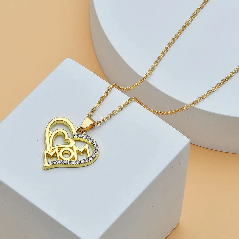 Heart shape letter necklace for women with alloy O-ring chain, 40cm length, pendant 2.1cm by 1.8cm, electroplated finish, seven colour options