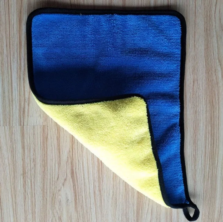 Two-colour double-sided microfibre car wash towel 30x30cm with silk banded edges