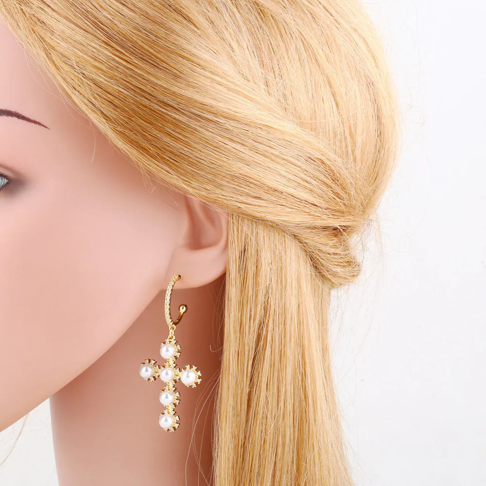 Pearl geometric circle ear clip cross eardrops in copper, pair of earrings for women, colour A and B