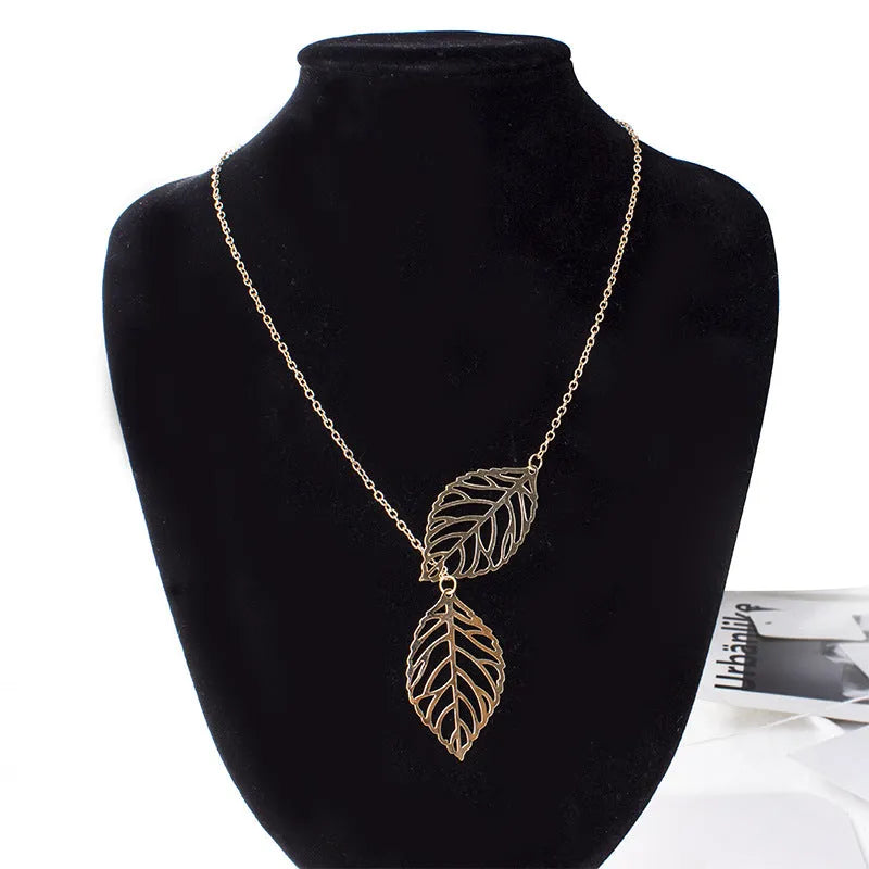 Leaf necklace in electroplated alloy, gold or silver colour, 21-50cm length, women's European and American style