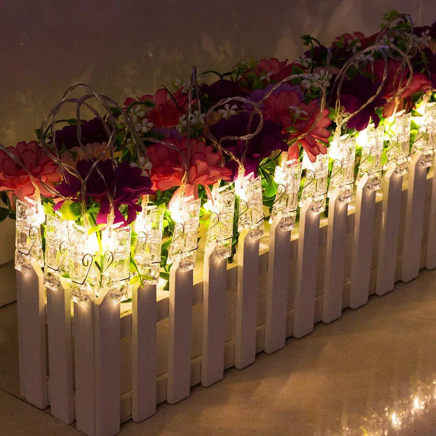LED photo holder string lights 160cm with 10 bulbs warm white light on wall displaying photos