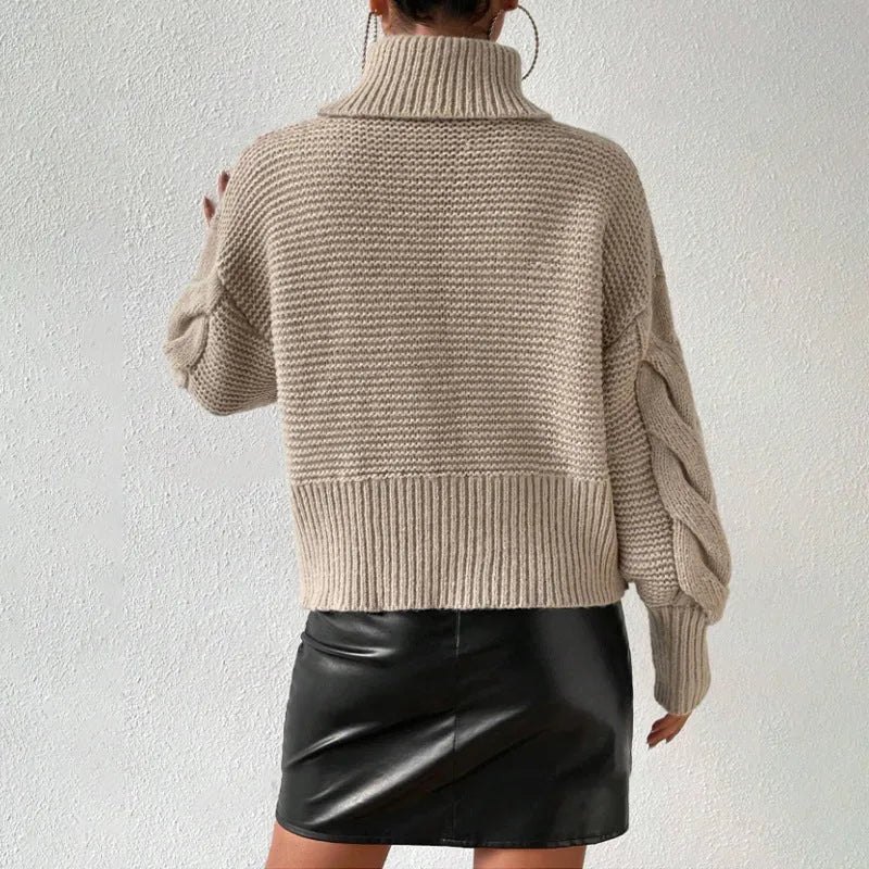 Women's solid colour loose fit pullover sweater in camel with long sleeves and regular sleeve type