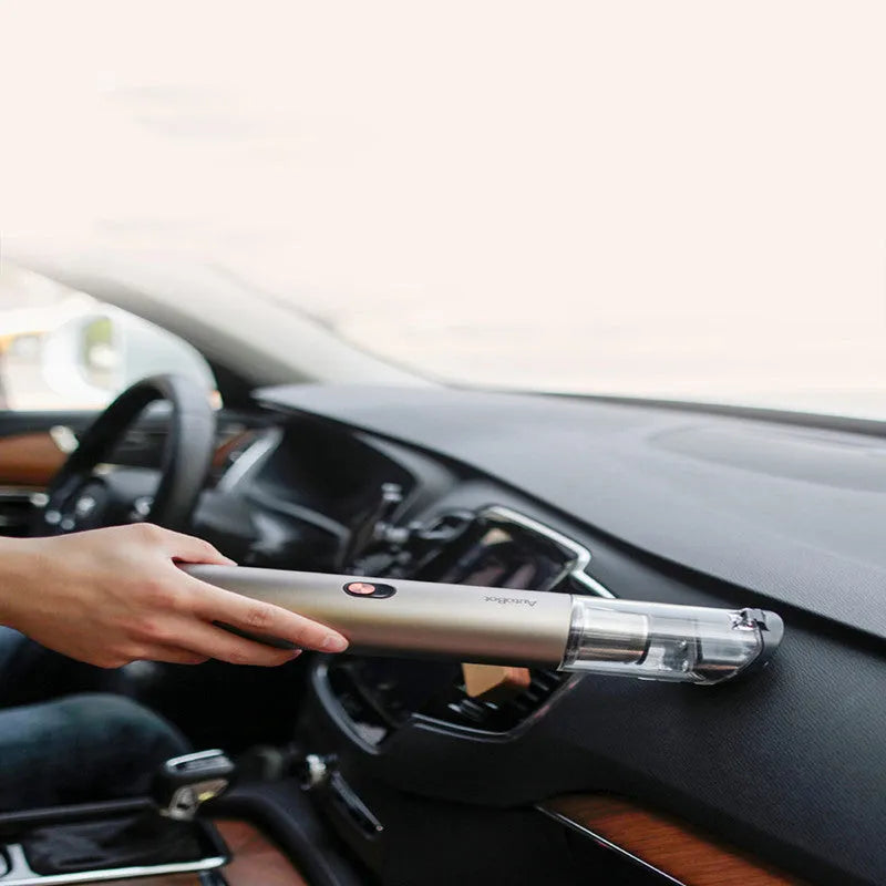 Handheld car vacuum cleaner with 7000Pa suction, 2000mAh battery, 100ml dust box, aluminium alloy and PC body
