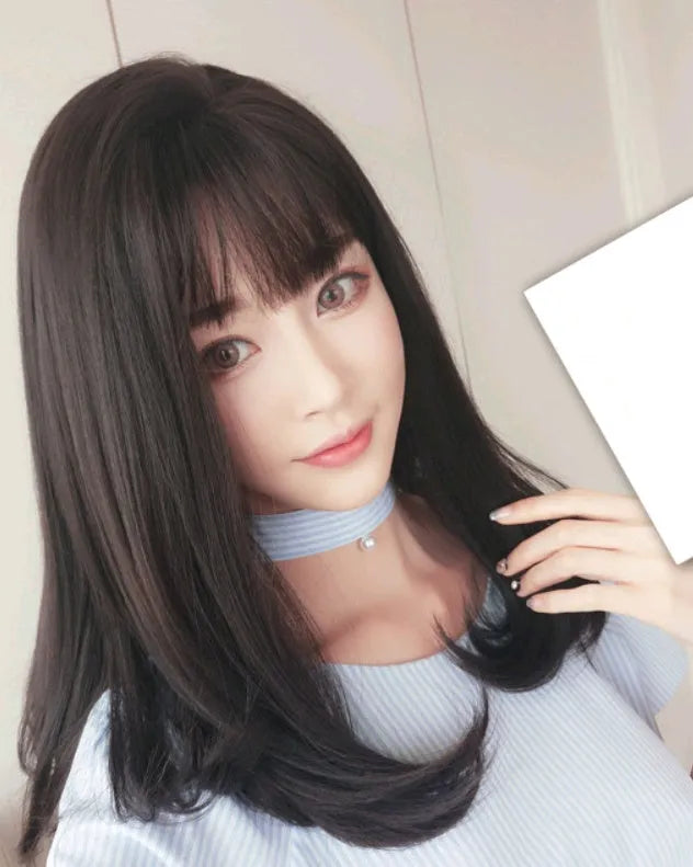 50cm long straight wig with Qi Liu Hai air bangs in high temperature fibre, light and thin women's hairpiece