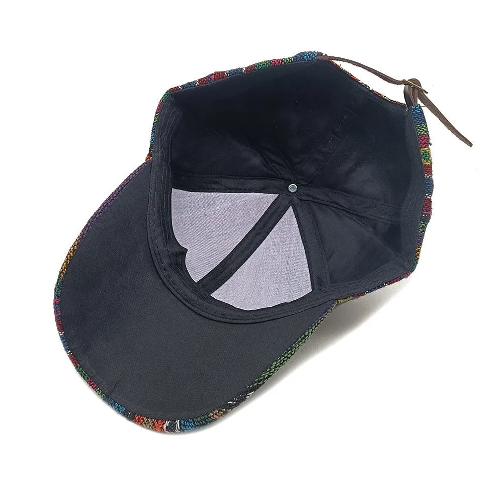 Women's bohemian-style baseball cap with dome crown in a solid colour, made from polyester fabric.