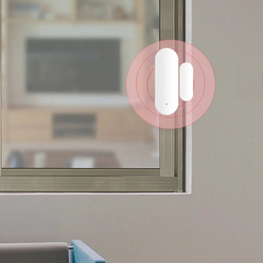Smart door magnetic WiFi alarm reminder sensor 70x20x16mm with DC3V LR03 input and WiFi 802.11b/g/n
