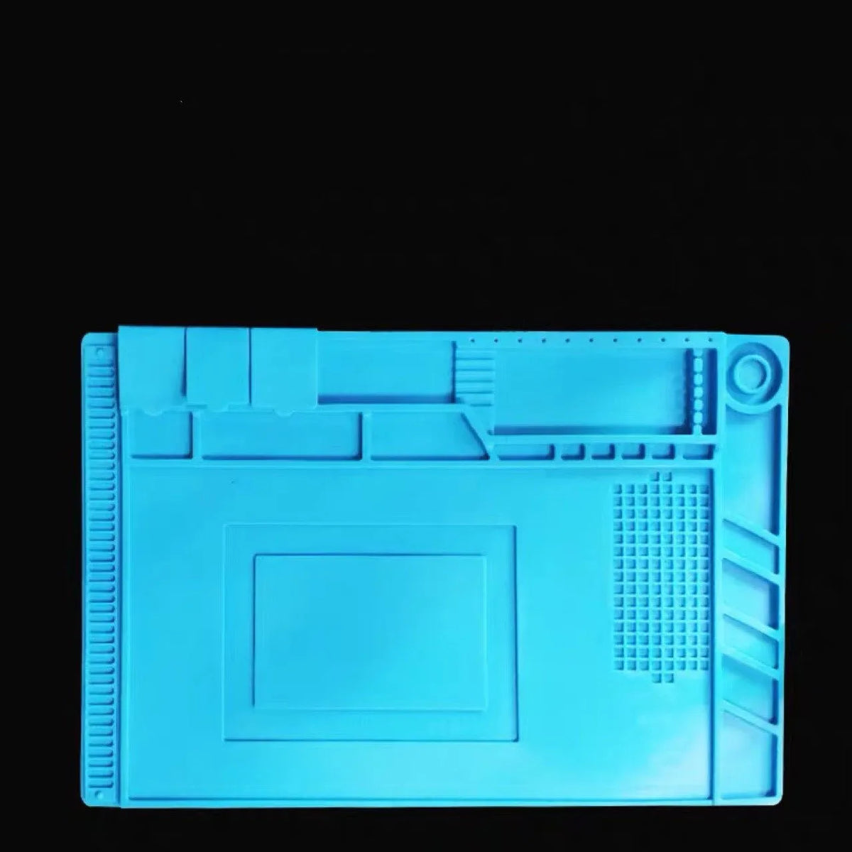 Blue magnetic heat insulation repair mat for mobile phone and computer repair, 45.5 x 30 cm, silicone and ABS