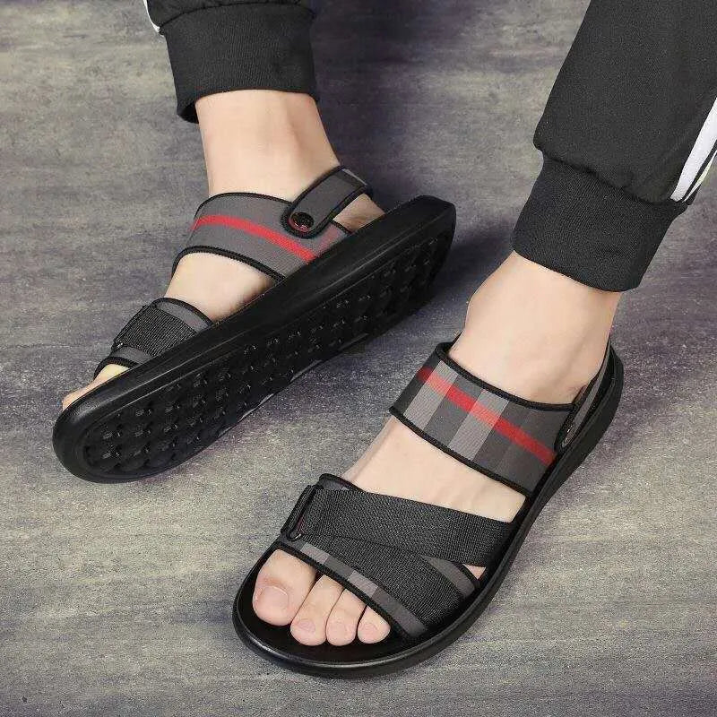 Youth summer sports sandals with Lycra upper and polyurethane sole, showing size range 38-44.