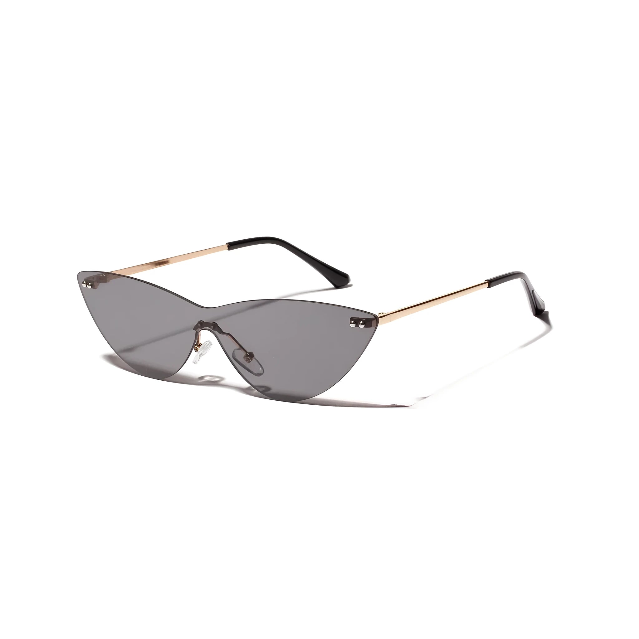 Brown vintage-style sunglasses with a full metal frame and polycarbonate lenses.