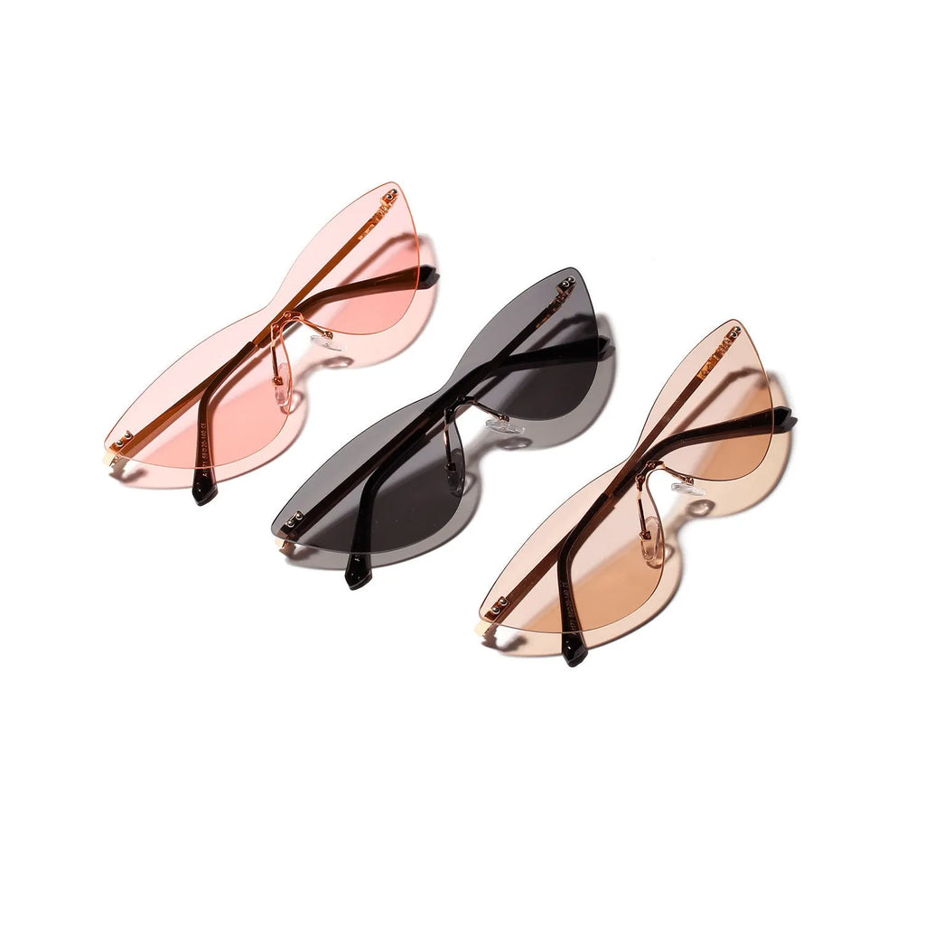 Brown vintage-style sunglasses with a full metal frame and polycarbonate lenses.