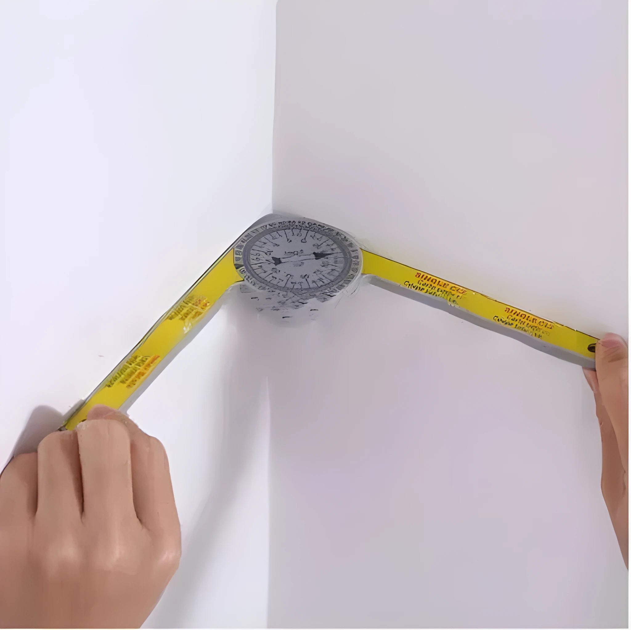 Yellow and white cross-border horizontal angle ruler with laser engraving scales