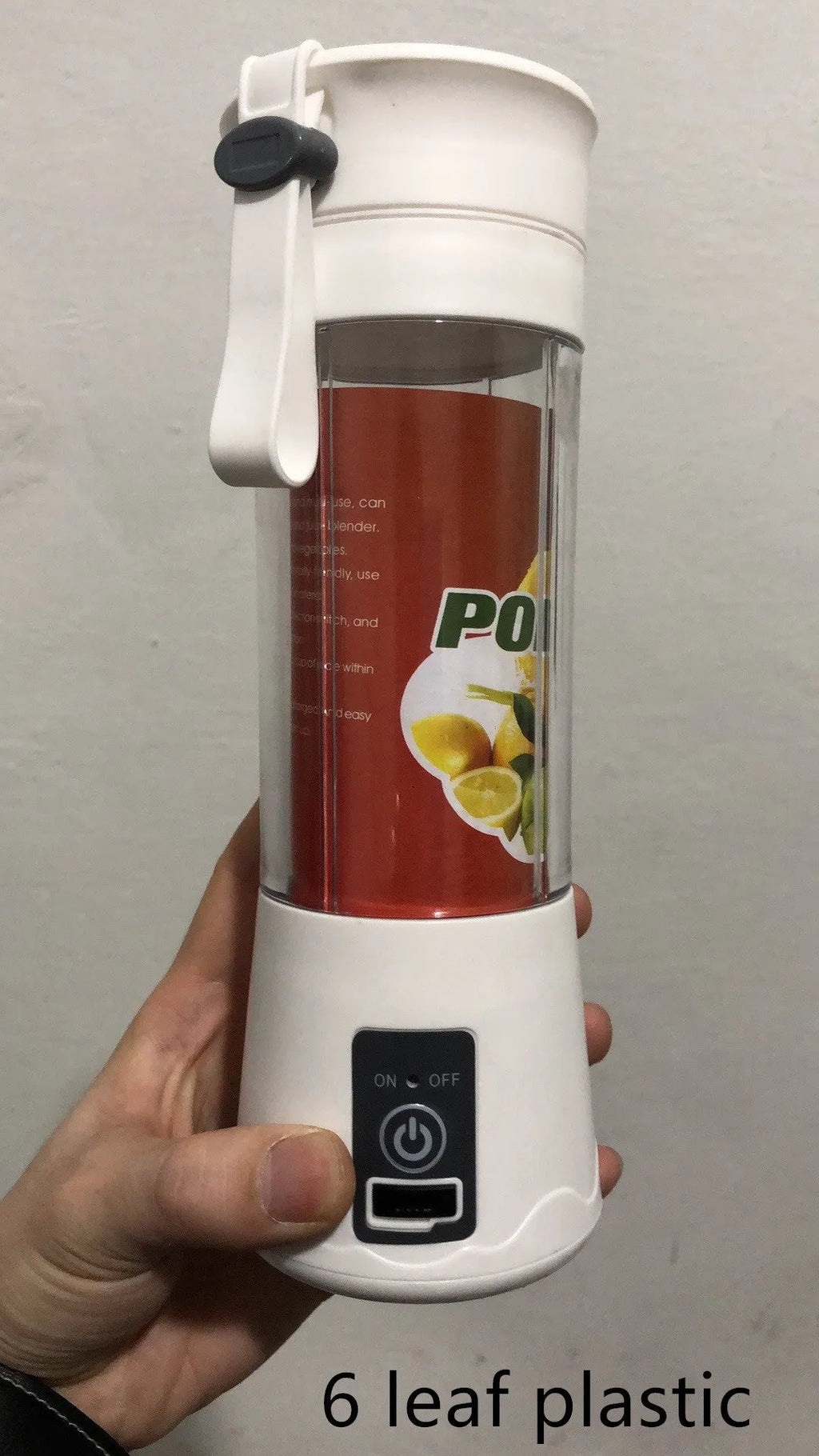 Mini USB electric fruit juicer with stainless steel blade in pink colour