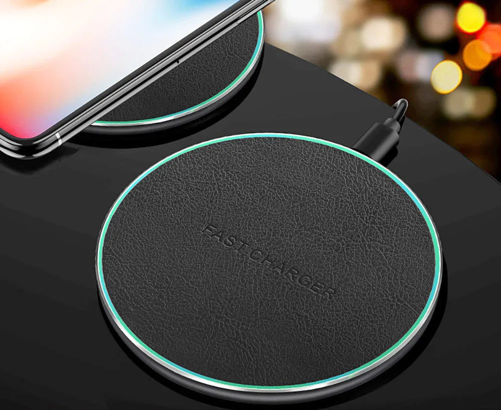 Black aluminium alloy car wireless fast charger for Apple Samsung Huawei Xiaomi phones with 10W power