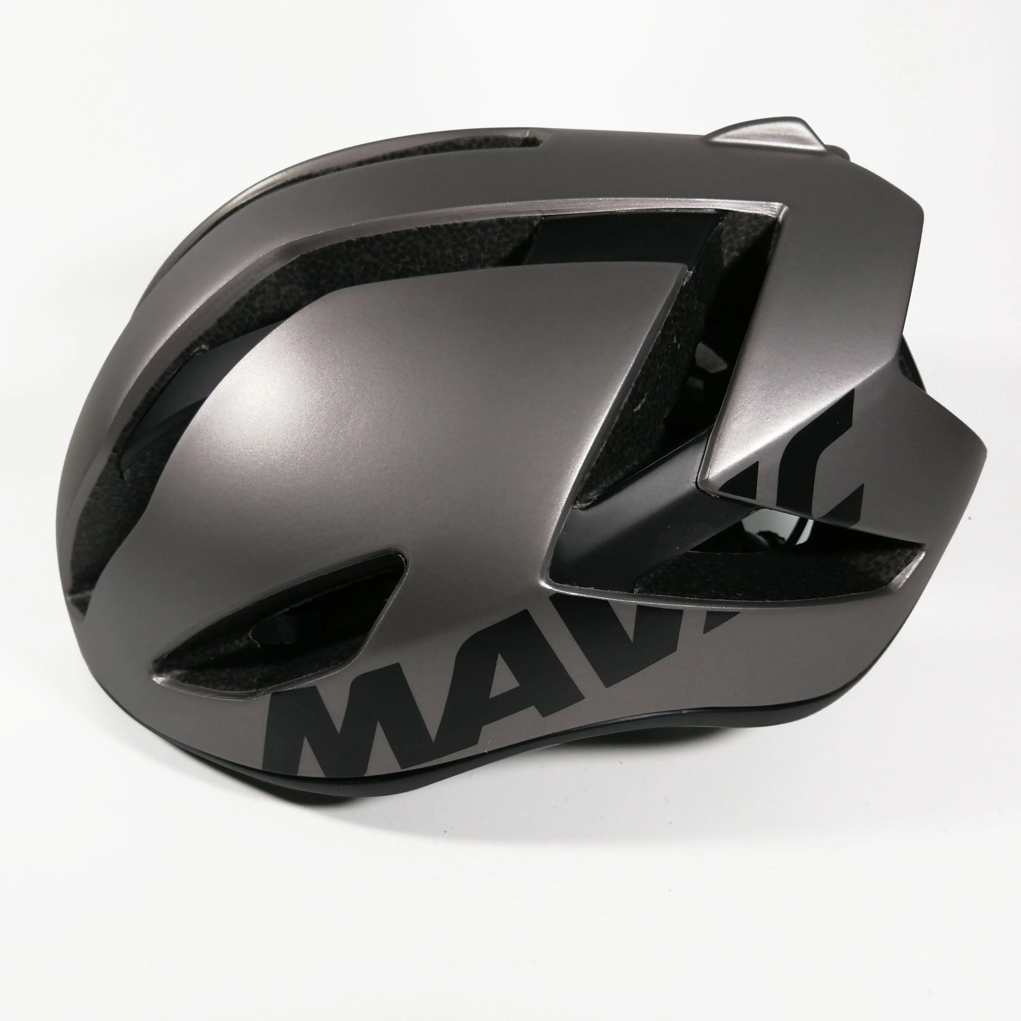 One-piece bicycle helmet in white with PC shell and 280g weight rating, size M 54-60cm