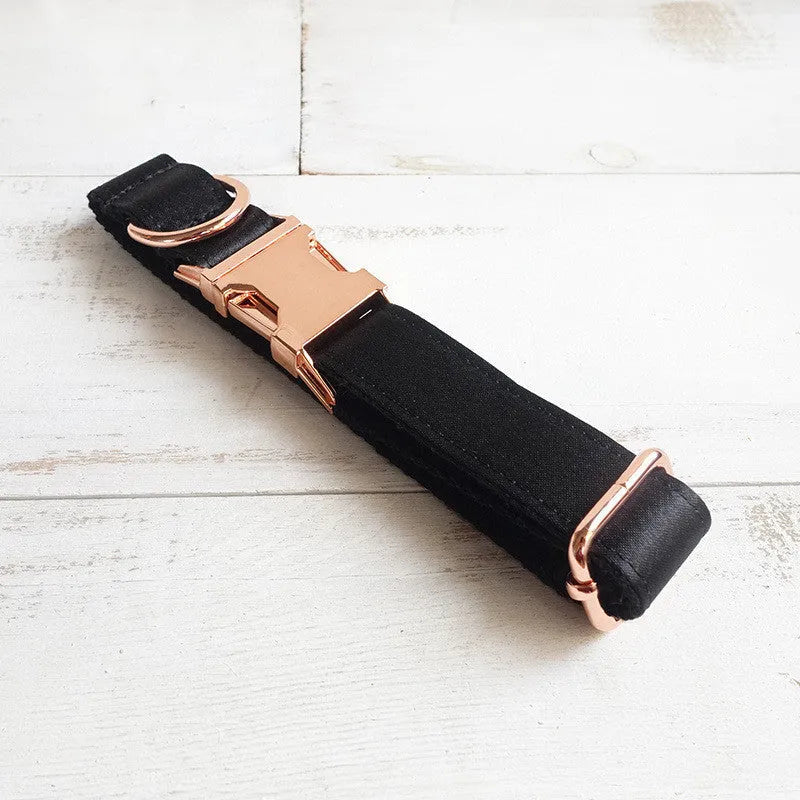 Personalized black polyester dog collar in sizes XS to XL with optional matching rope lead for everyday walks.