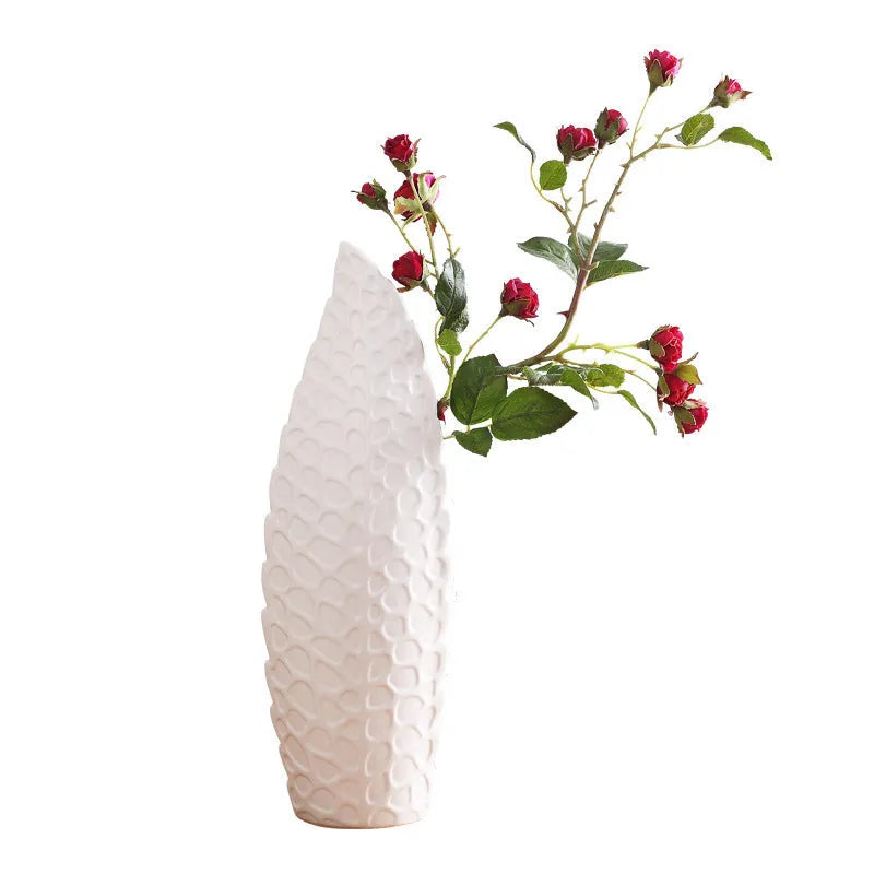 White porcelain Nordic style ceramic flower vase with matte finish, available in M and S sizes