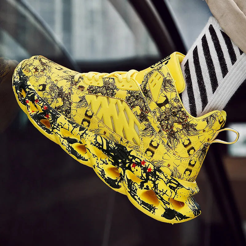 Camouflage men's sports and leisure blade shoes with rubber sole, mesh lining, and front tie