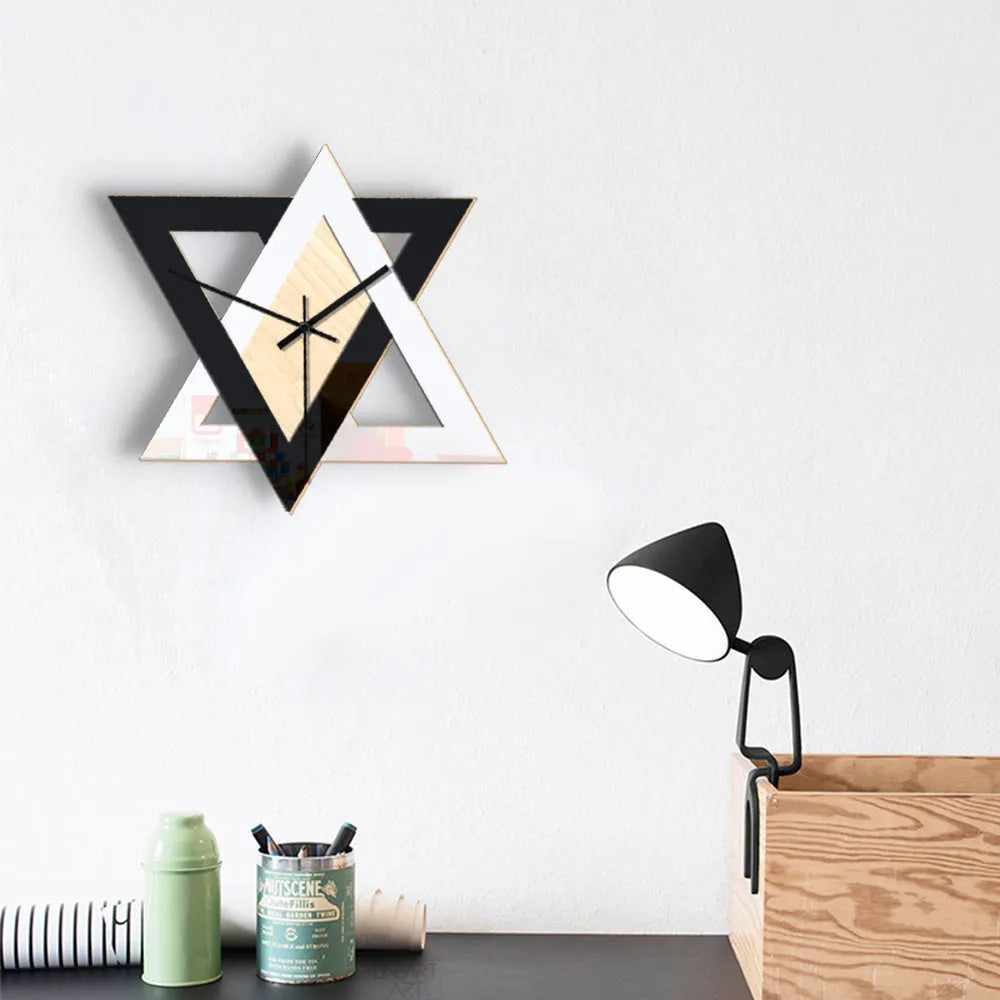 Nordic black and white acrylic wall clock with round dial for living room