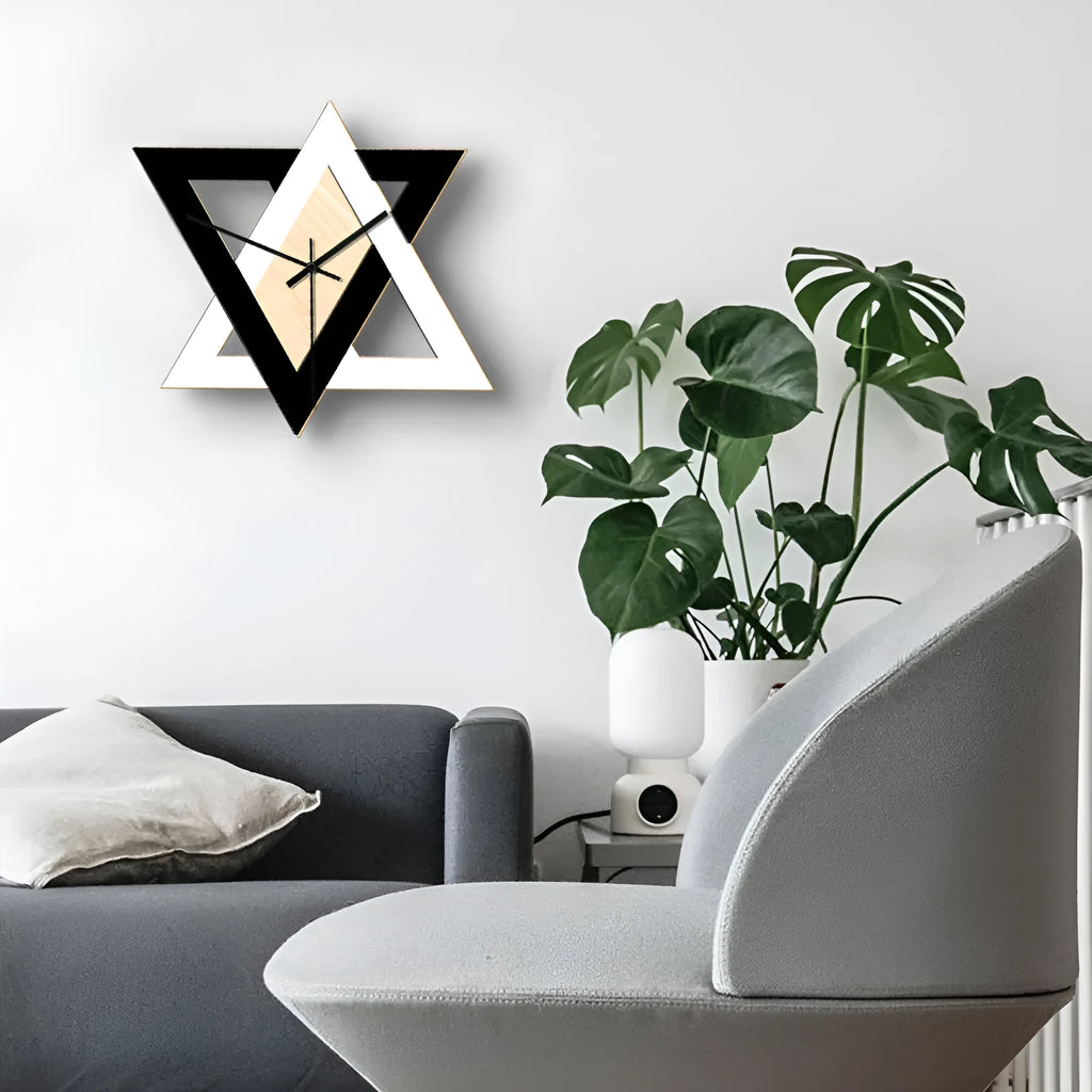 Nordic black and white acrylic wall clock with round dial for living room